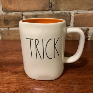 Rae Dunn - TRICK/TREAT - Mug - ORANGE - NEW